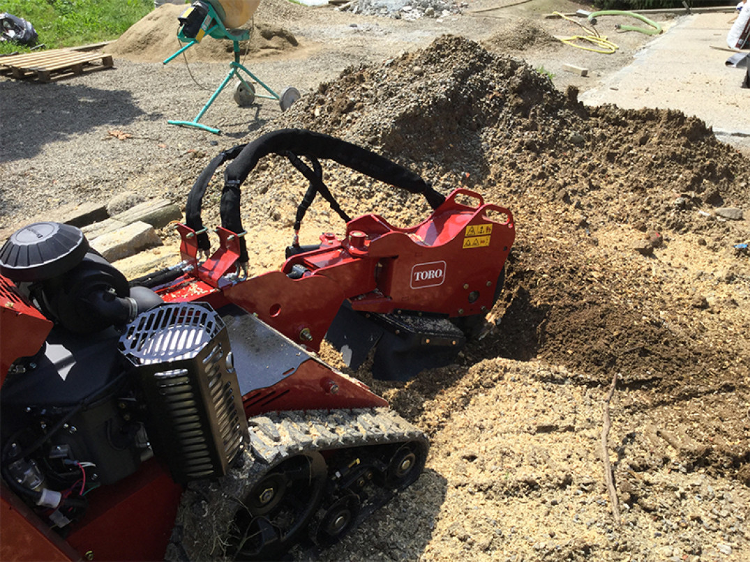 Fresaceppi STX-26 Toro in azione