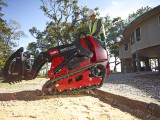 Mini Skid Dingo® TX-1000-WT Toro in azione